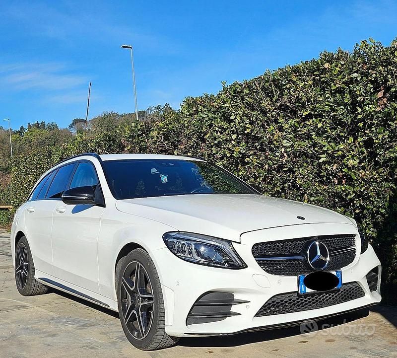 Usata Mercedes C300 AMG 245 CV (180 kW) 2019 Bianco Station wagon