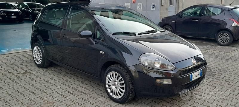 Usata Fiat Punto Evo Street 69 CV (50 kW) 2013 Nero Utilitaria