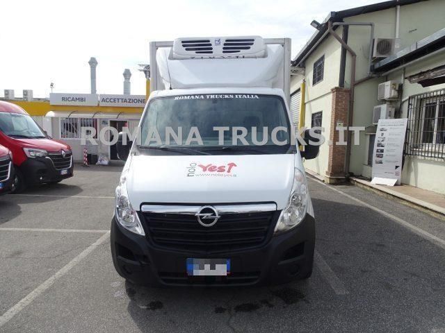Usata Opel Movano 131 CV (96 kW) 2017 Bianco pastello Furgone