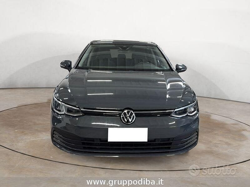 Usata VW Golf VIII Style 150 CV (110 kW) 2020 Grigio Berlina