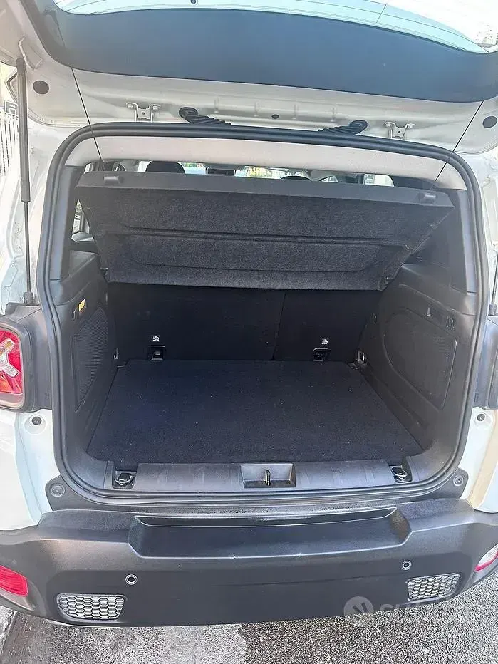 Usata Jeep Renegade 120 CV (88 kW) 2019 Bianco SUV