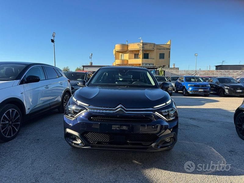Blu Usata 2024 Citroën C4 PureTech Tre volumi | 17.900 € (Buon prezzo) - Immagine 1/4