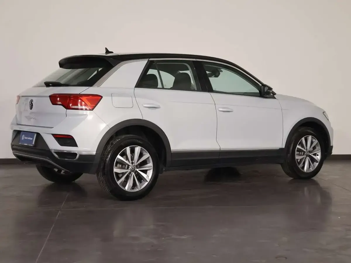 Usata VW T-Roc Style 110 CV (80 kW) 2021 White silver nero SUV