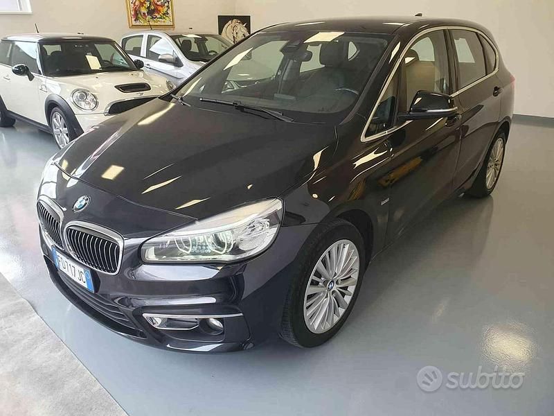 Usata BMW 216 Active Tourer Luxury Line 115 CV (84 kW) 2016 Nero Monovolume