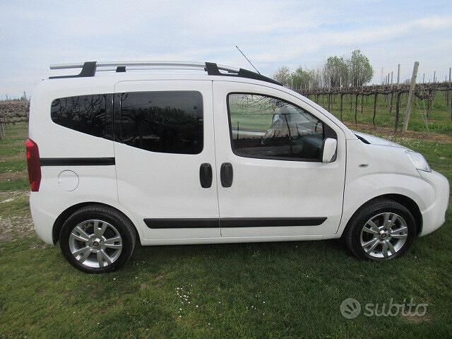 Usata Fiat Qubo Dynamic 70 CV (51 kW) 2014 Bianco Monovolume