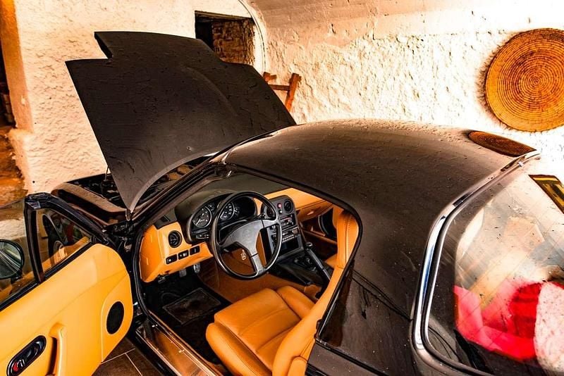 Usata Mazda MX5 116 CV (85 kW) 1992 Nero Cabrio