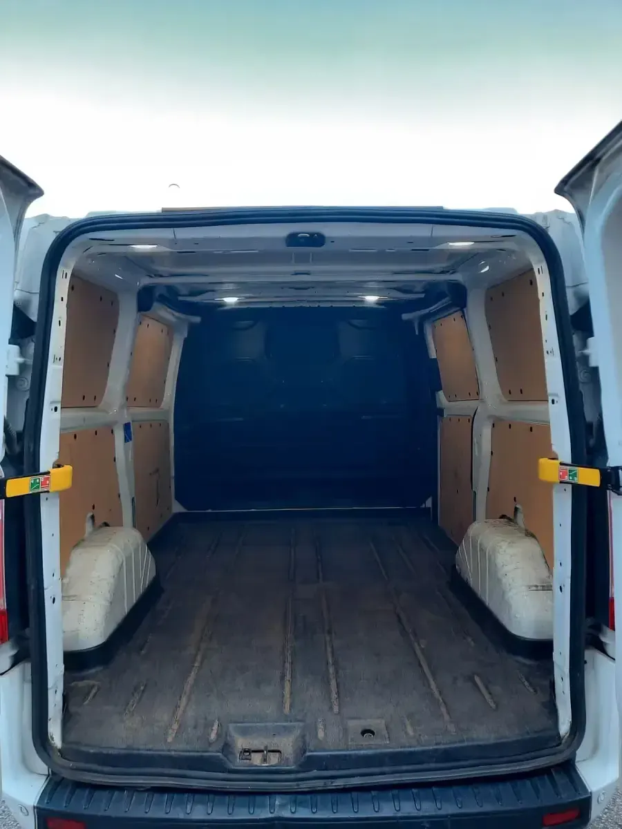 Usata Ford Transit Custom Trend 130 CV (95 kW) 2022 Bianco Furgone