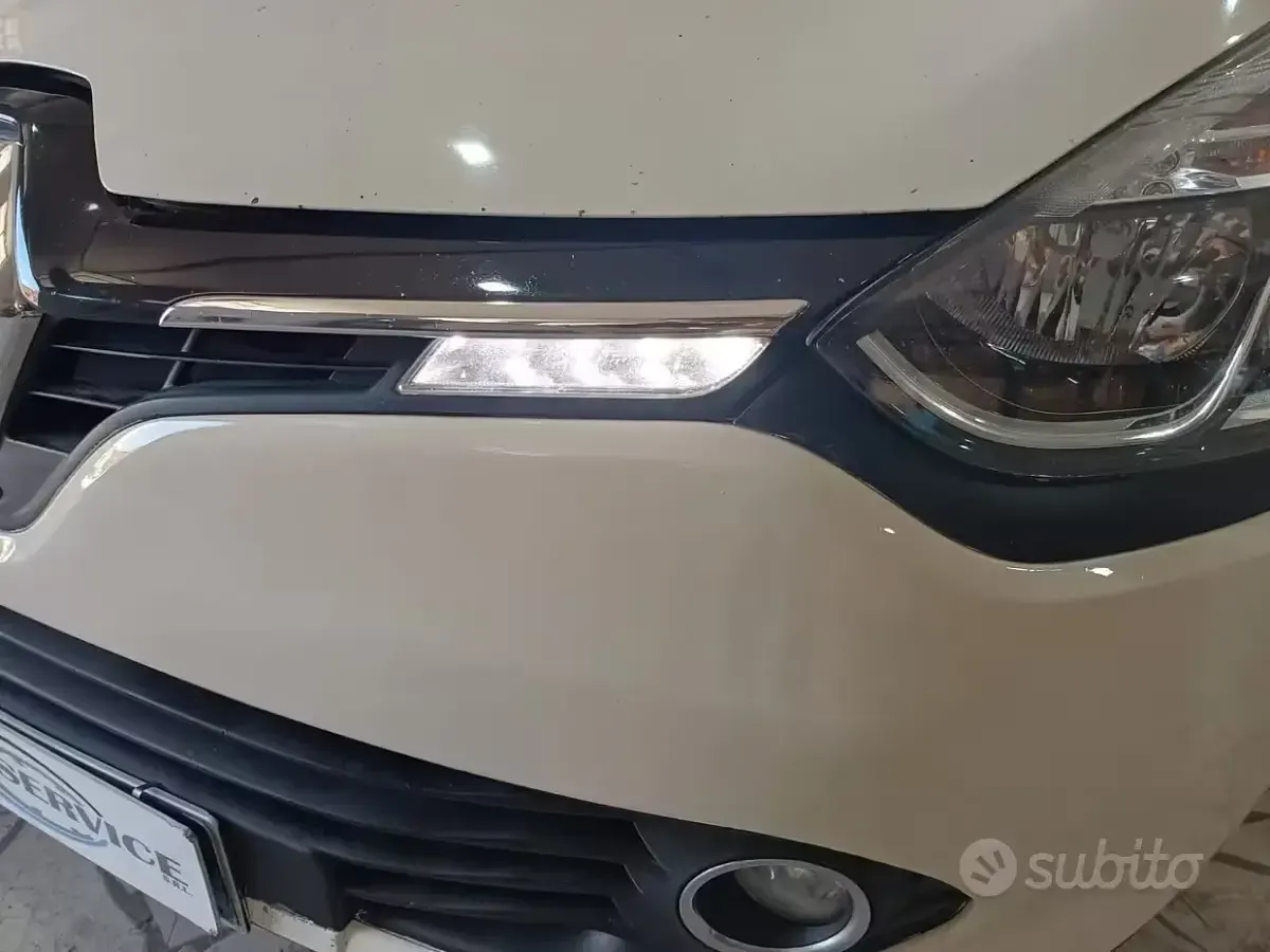 Usata Renault Clio IV 90 CV (66 kW) 2017 Beige Berlina
