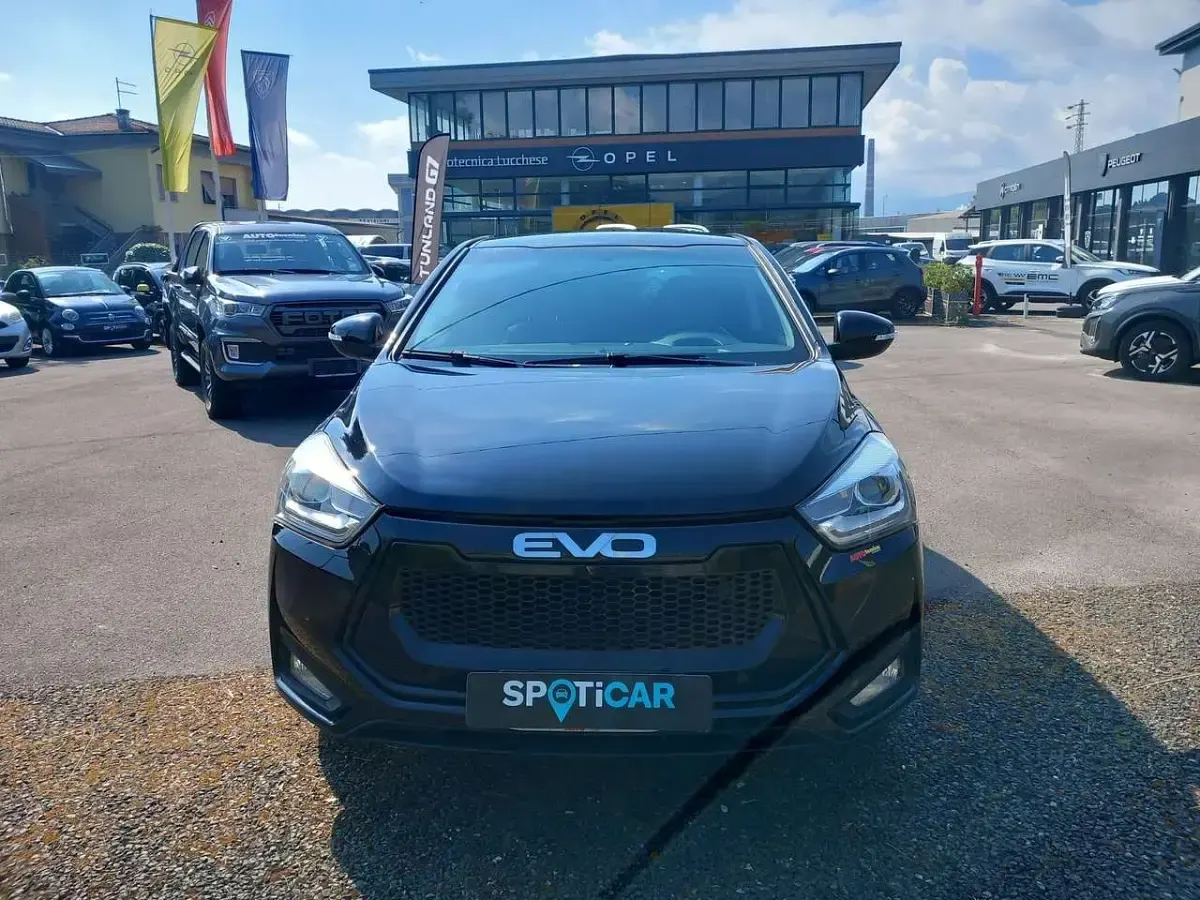 Usata EVO Evo 3 107 CV (78 kW) 2022 Nero SUV