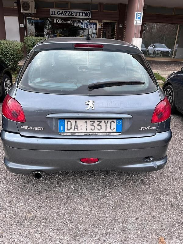 Usata Peugeot 206 88 CV (64 kW) 2006 Grigio Station wagon