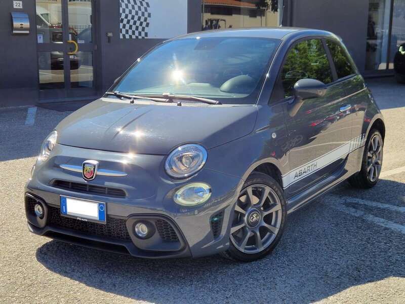 Usata Abarth 595 145 CV (106 kW) 2021 Grigio Utilitaria