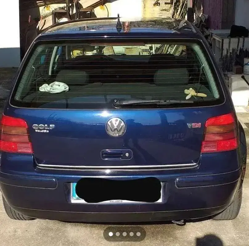 Usata VW Golf IV Highline 116 CV (85 kW) 2002 Berlina