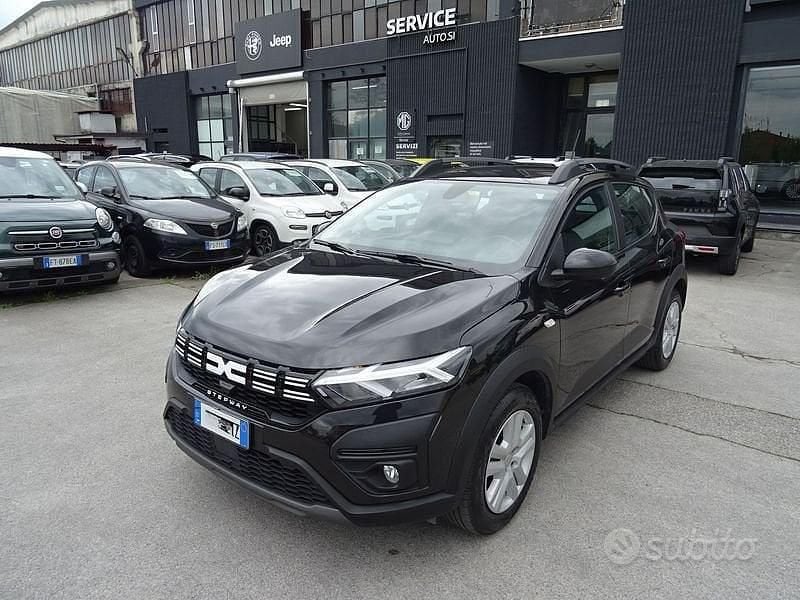 Usata Dacia Sandero Expression 101 CV (74 kW) 2024 Nero Berlina