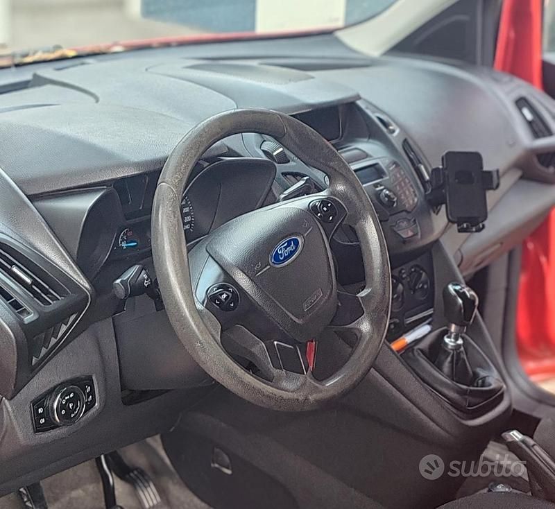 Usata Ford Transit Connect 116 CV (85 kW) 2015 Rosso Monovolume