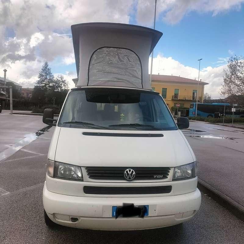 Usata VW Caravelle California 102 CV (75 kW) 1999 Bianco Monovolume