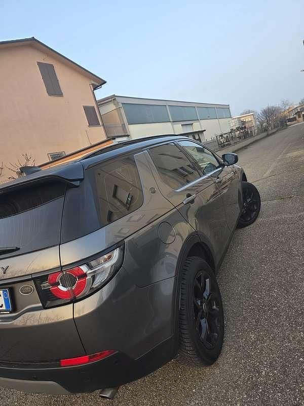 Usata Land Rover Discovery Sport 150 CV (110 kW) 2017 Grigio SUV