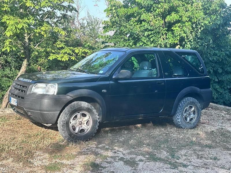 Usata Land Rover Freelander 111 CV (81 kW) 2002 Verde SUV