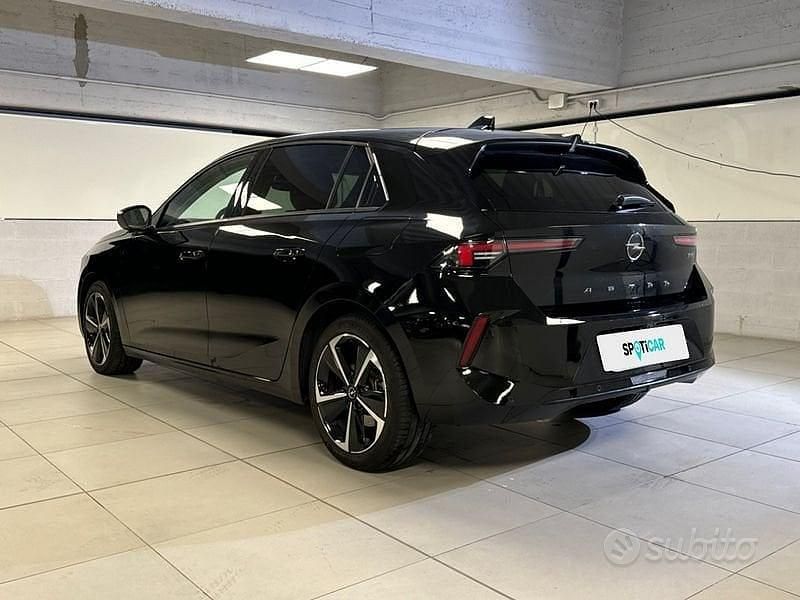 Brugt Opel Astra Business Elegance 181 HK (133 kW) 2024 Sort Sedan