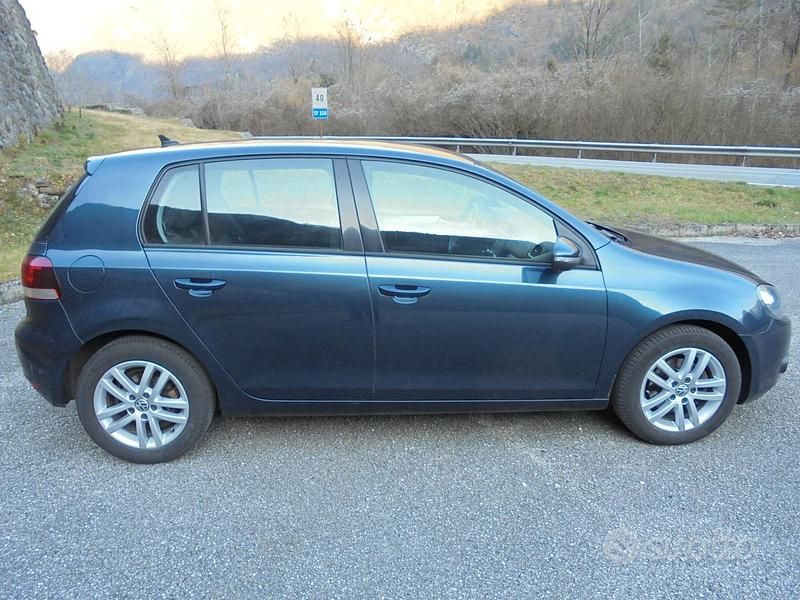 Usata VW Golf VII Highline 122 CV (89 kW) 2012 Blu/azzurro Berlina