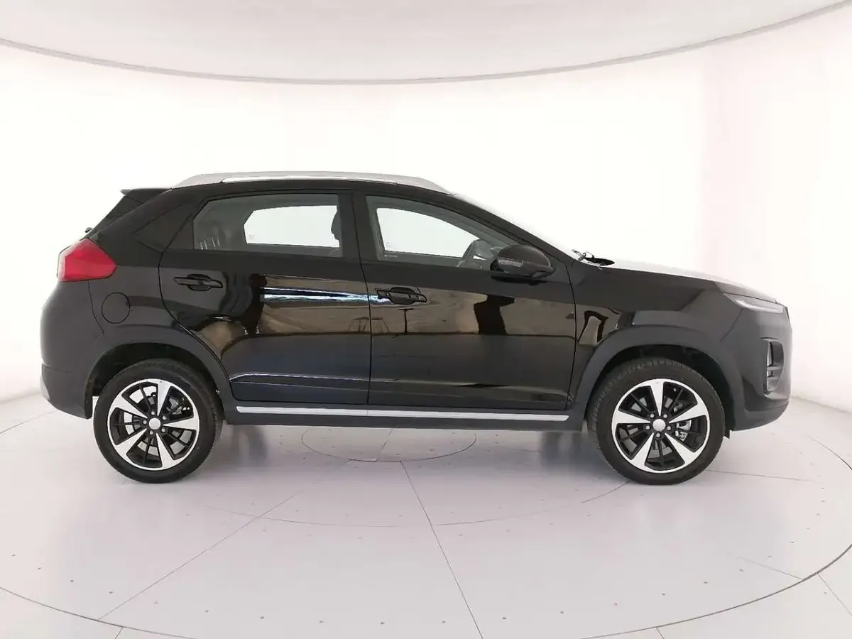 Usata DR DR 3.0 117 CV (86 kW) 2024 Nero SUV