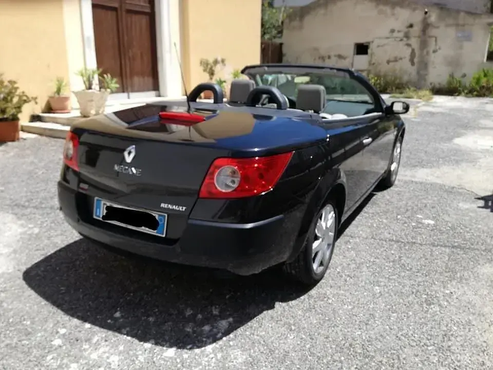 Usata Renault Mégane Cabriolet 130 CV (95 kW) 2006 Cabrio