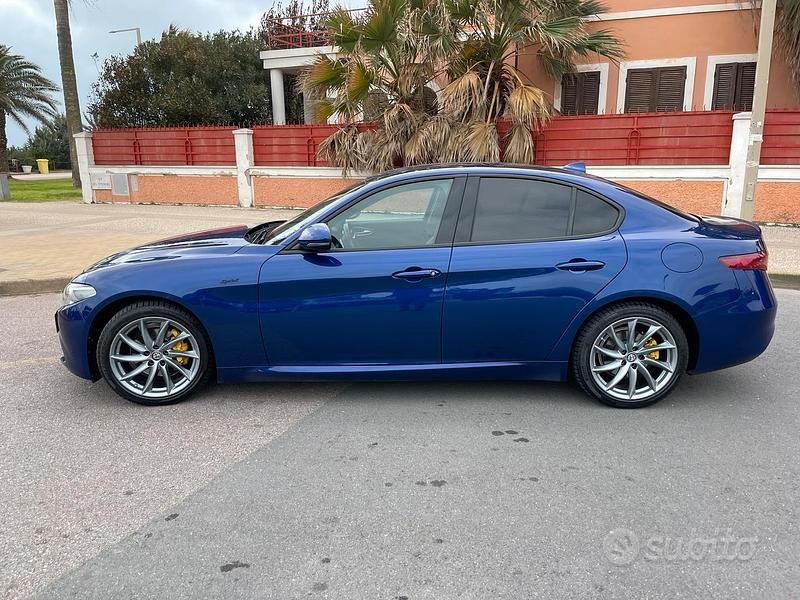 Usata Alfa Romeo Giulia Sprint 190 CV (139 kW) 2022 Blu Berlina