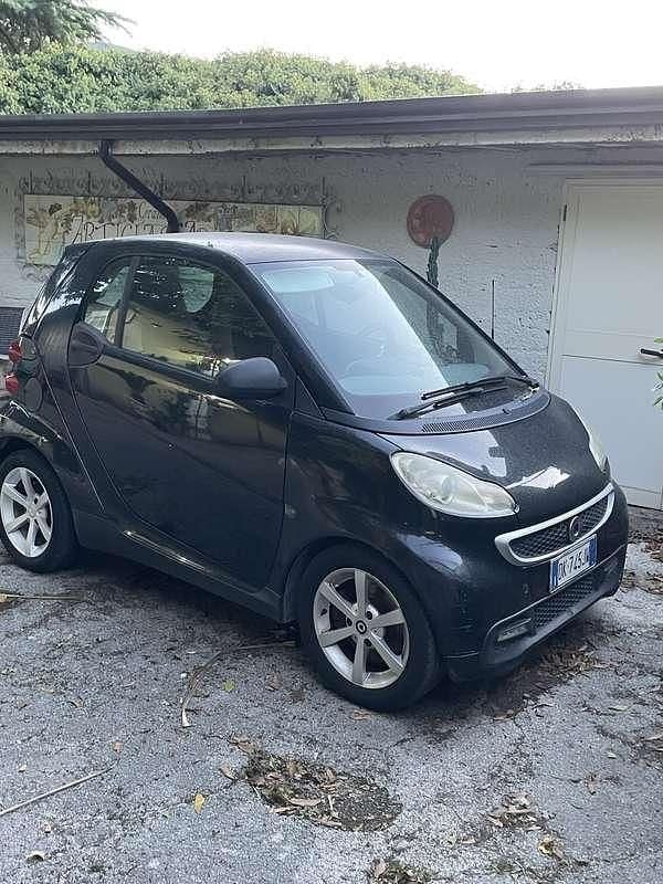 Usata 2007 Smart ForTwo Coupé Pulse Due volumi | 2500 € (Ottimo prezzo) - Immagine 1/4