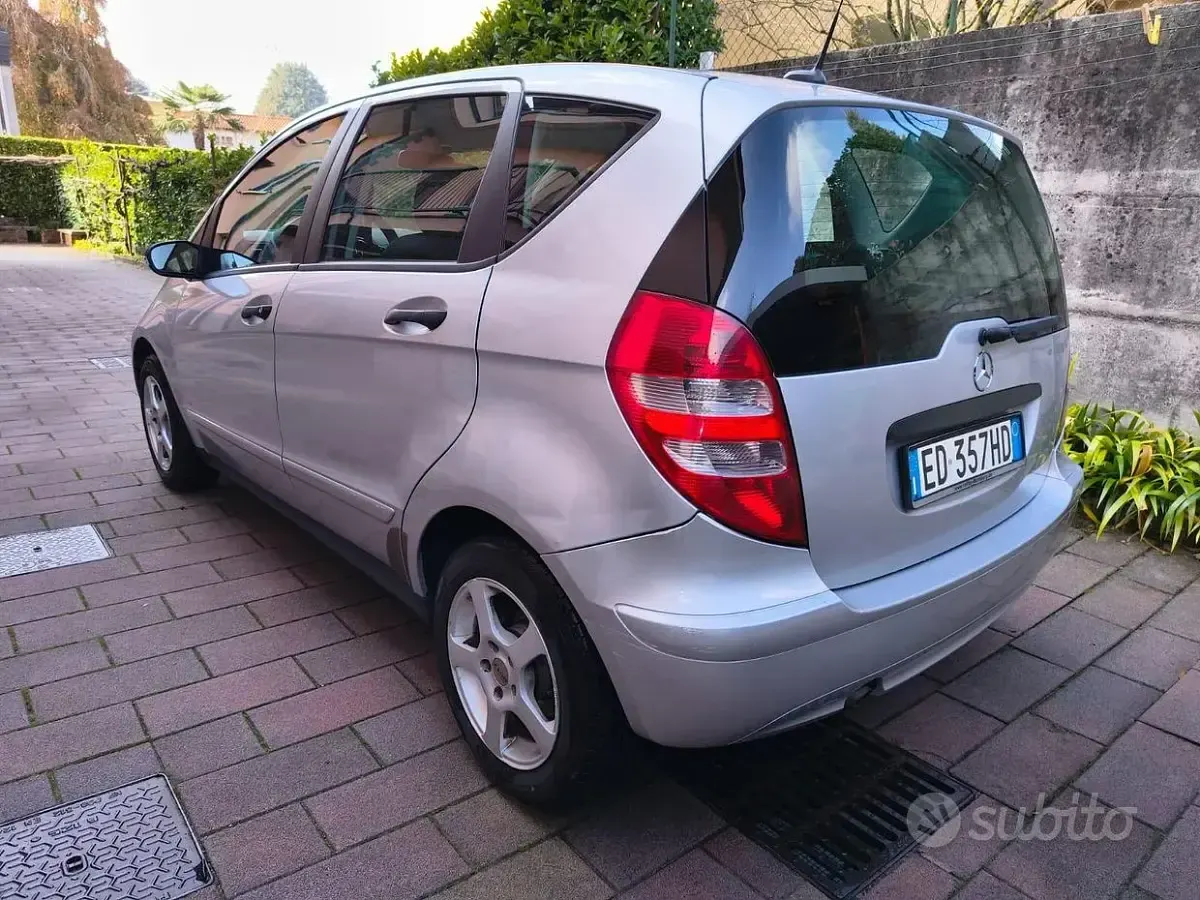 Usata Mercedes A160 82 CV (60 kW) 2010 Berlina