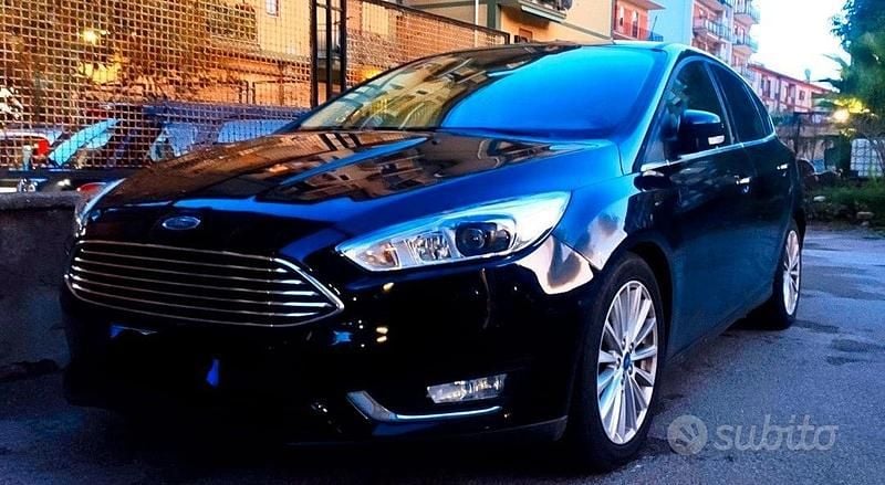 Usata Ford Focus Titanium X 120 CV (88 kW) 2016 Nero Berlina