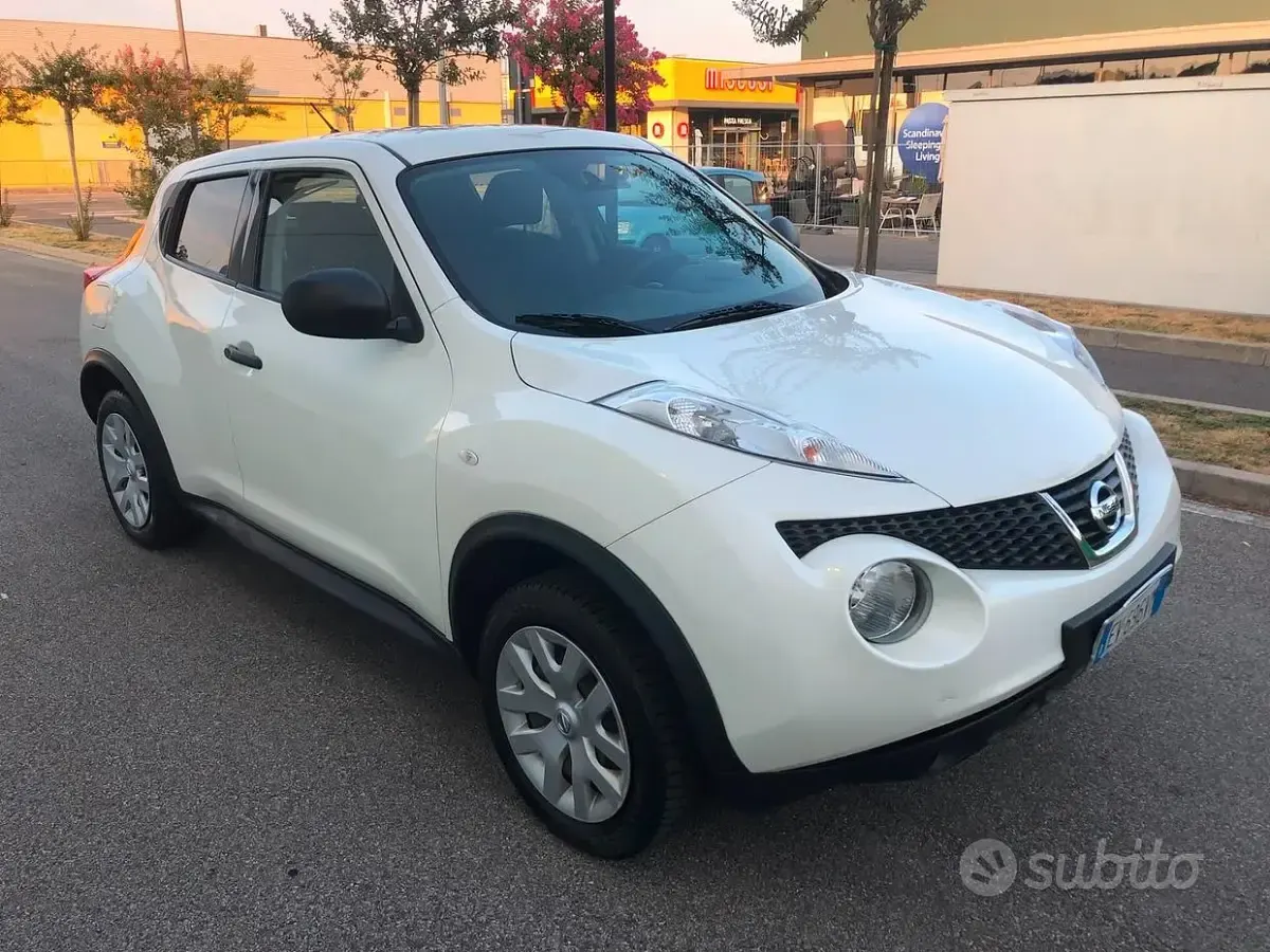 Usata Nissan Juke Acenta 117 CV (86 kW) 2014 Bianco SUV