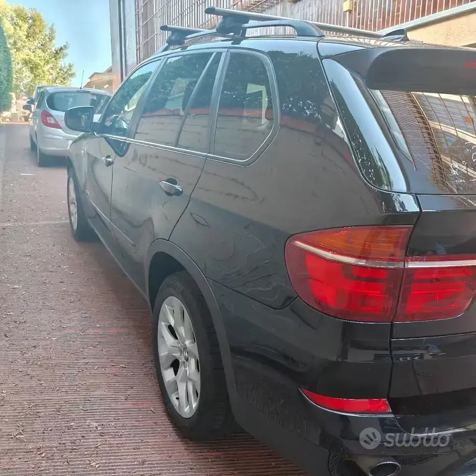 Usata BMW X5 245 CV (180 kW) 2012 Nero SUV