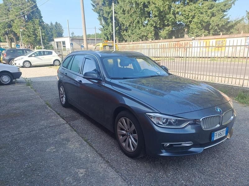 Grigio Usata 2016 BMW 318 Station wagon | 7500 € (Super prezzo) - Immagine 1/4