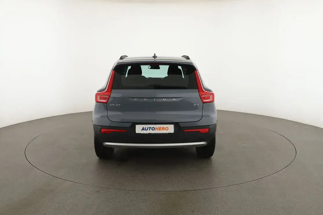 Occasion Volvo XC40 163 ch (119 kW) 2022 Gris SUV