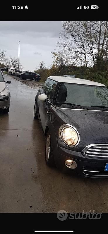 Usata Mini Cooper 112 CV (82 kW) 2011 Blu Utilitaria