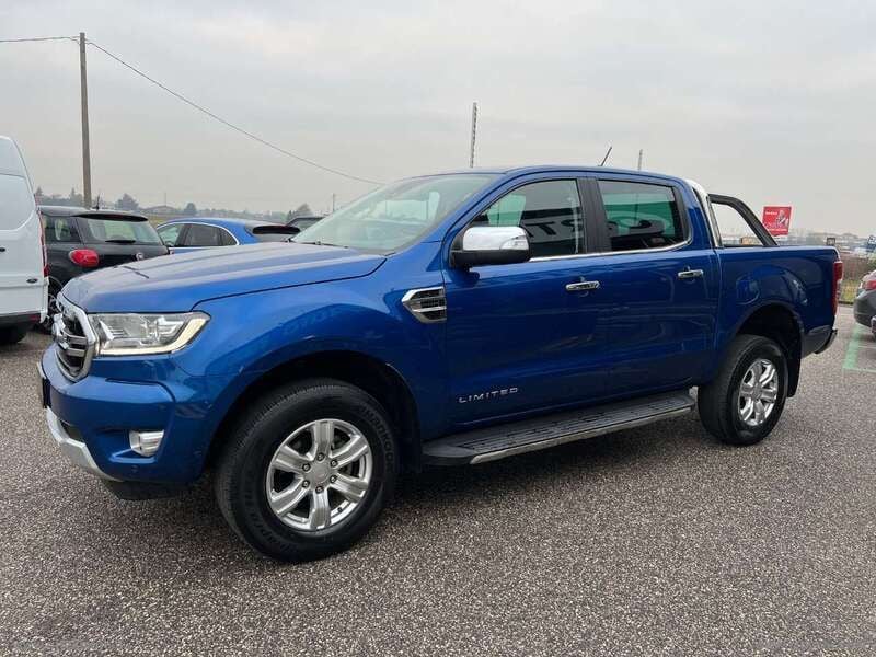 Usata Ford Ranger Limited 170 CV (125 kW) 2020 Lightning blue (metallic) Pick-up