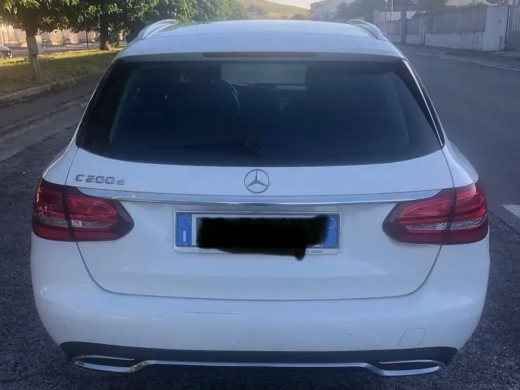 Usata Mercedes C200 136 CV (100 kW) 2017 Bianco Station wagon