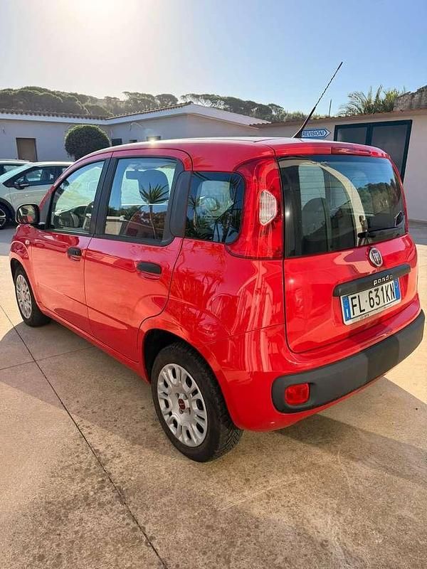 Usata Fiat Panda Easy 69 CV (50 kW) 2017 Rosso Utilitaria
