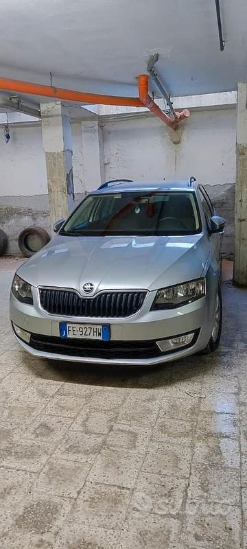 Usata Skoda Octavia 105 CV (77 kW) 2016 Grigio Berlina