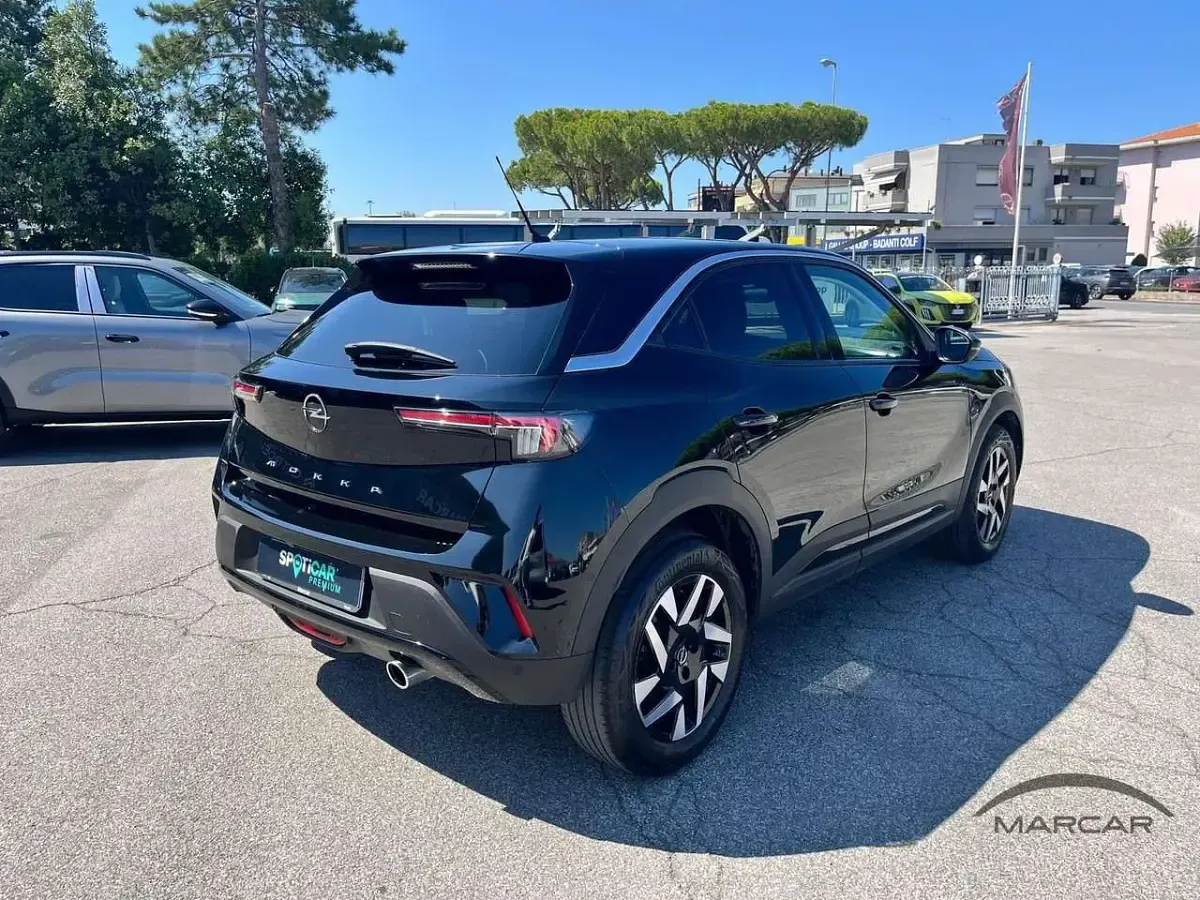 Usata Opel Mokka Elegance 101 CV (74 kW) 2023 Nero SUV