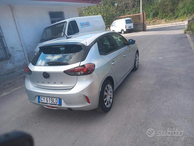Usata Opel Corsa Edition 100 CV (73 kW) 2025 Grigio Utilitaria