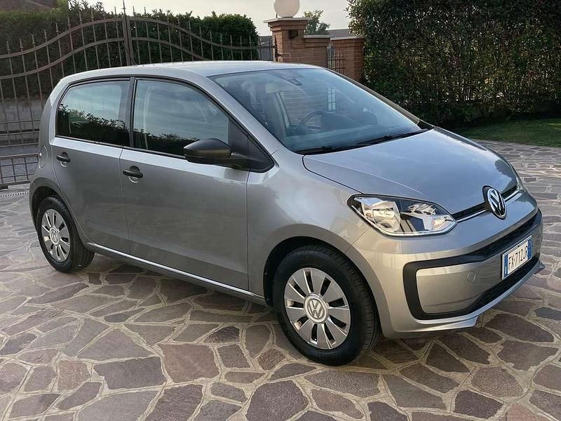 Grigio Usata 2019 VW up! Due volumi | 9500 € (Ottimo prezzo) - Immagine 1/4