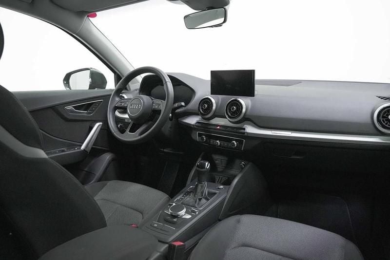 Usata Audi Q2 S-Line 150 CV (110 kW) 2024 Grigio SUV