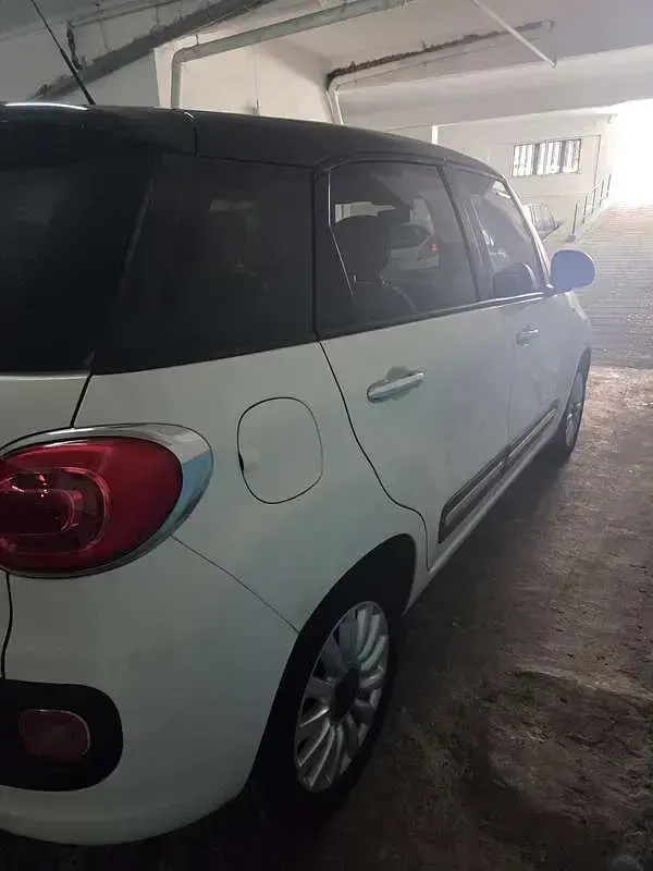 Usado Fiat 500L Pop Star 95 CV (69 kW) 2016 Blanco Monovolumen