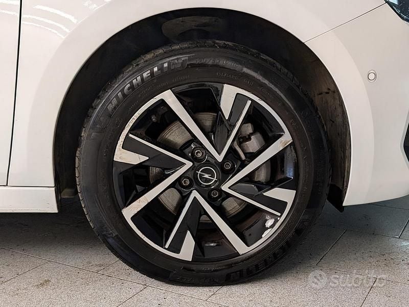 Occasion Opel Corsa 101 ch (74 kW) 2025 Blanc Citadine