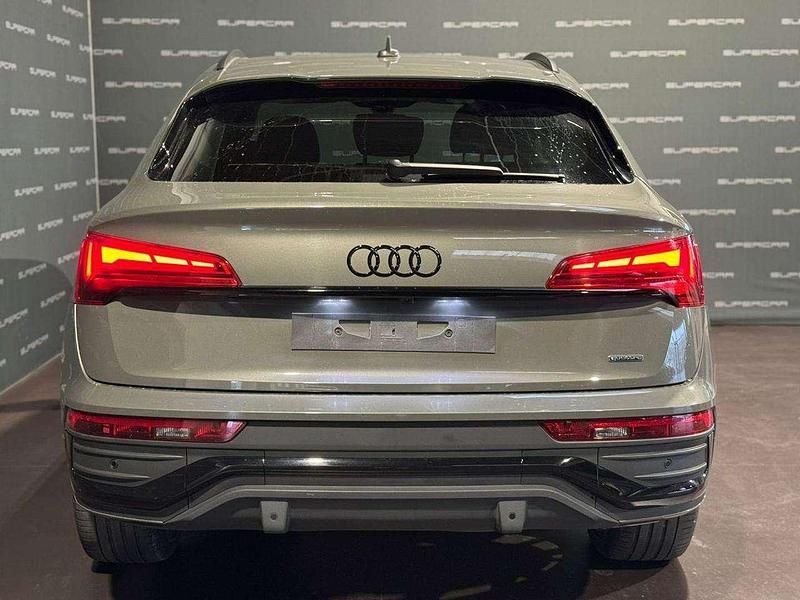 Usata Audi Q5 204 CV (150 kW) 2024 Grigio cronos SUV