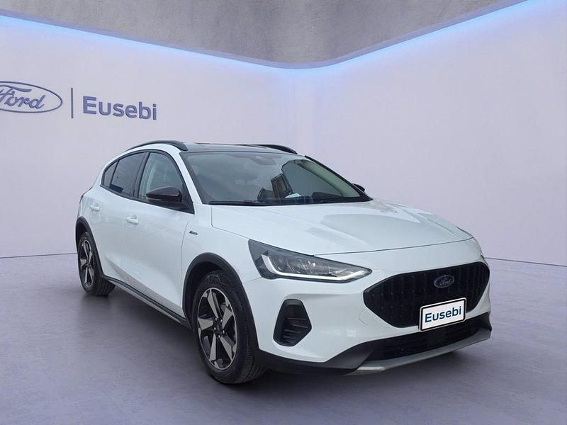 Usata Ford Focus Active X 125 CV (91 kW) 2023 Bianco Berlina