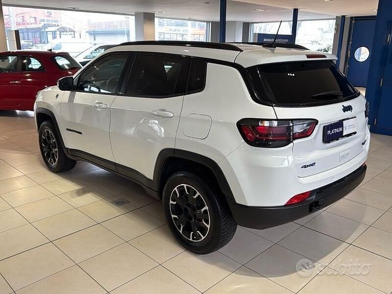 Usata Jeep Compass Trailhawk 240 CV (176 kW) 2023 Bianco SUV