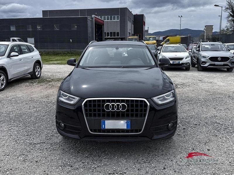 Usata Audi Q3 Advanced Plus 140 CV (102 kW) 2012 Nero SUV