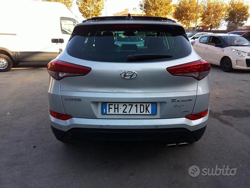 Usata Hyundai Tucson Xpossible 136 CV (100 kW) 2017 Grigio SUV