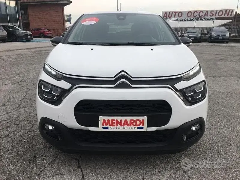 Usata Citroën C3 PureTech 83 CV (61 kW) 2024 Bianco Berlina